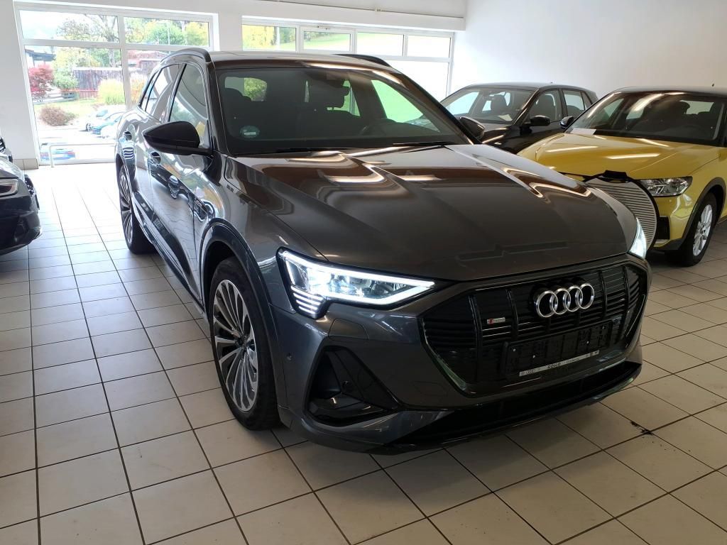 Audi e-tron 2021