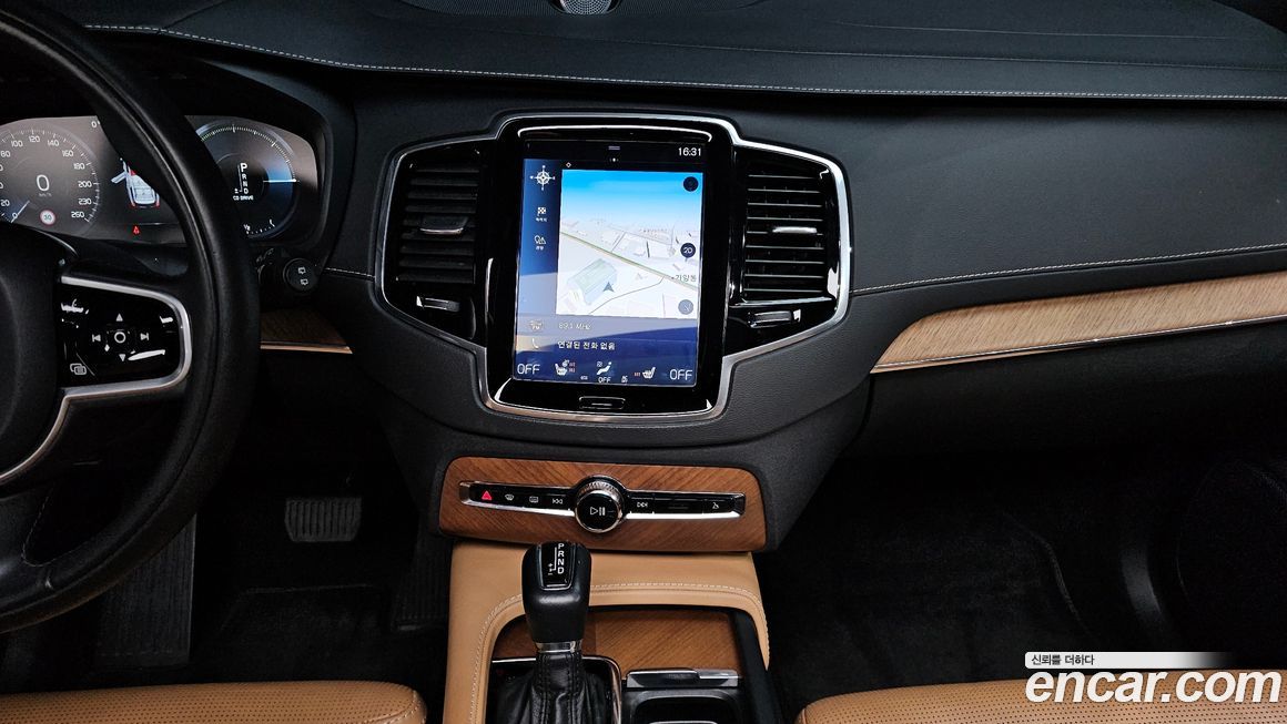 Volvo XC90 2019