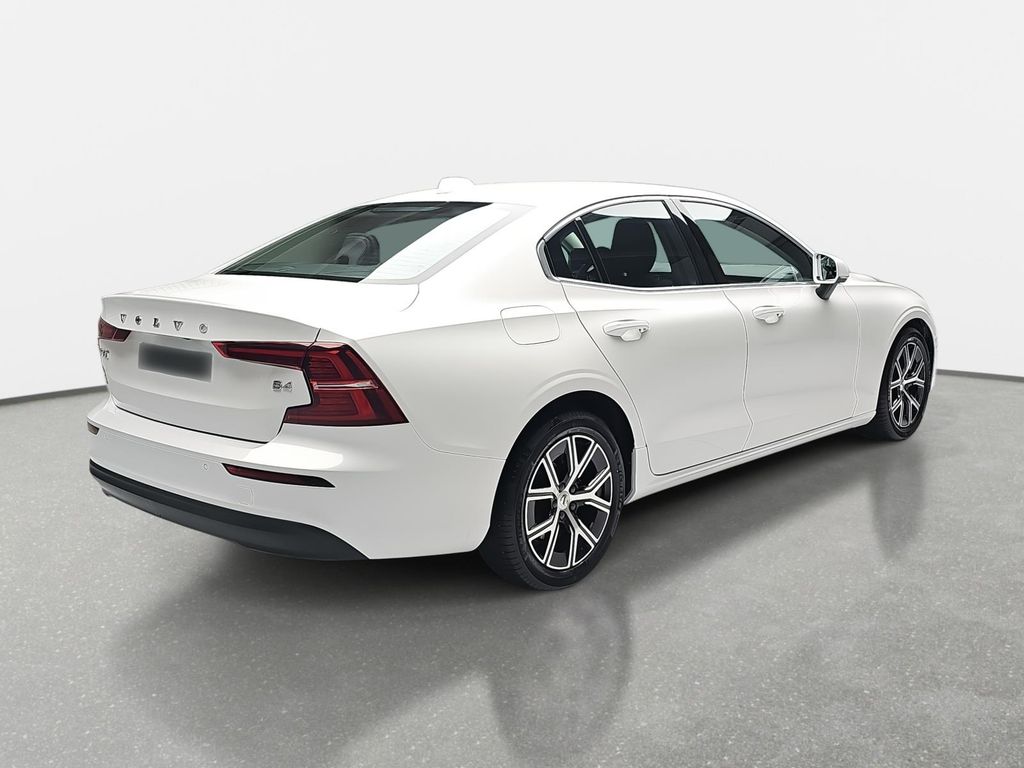 Volvo S60 2024
