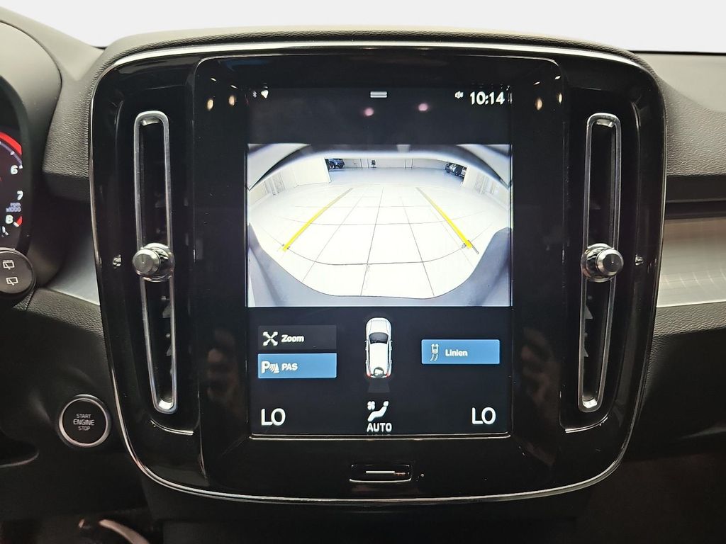 Volvo XC40 2024