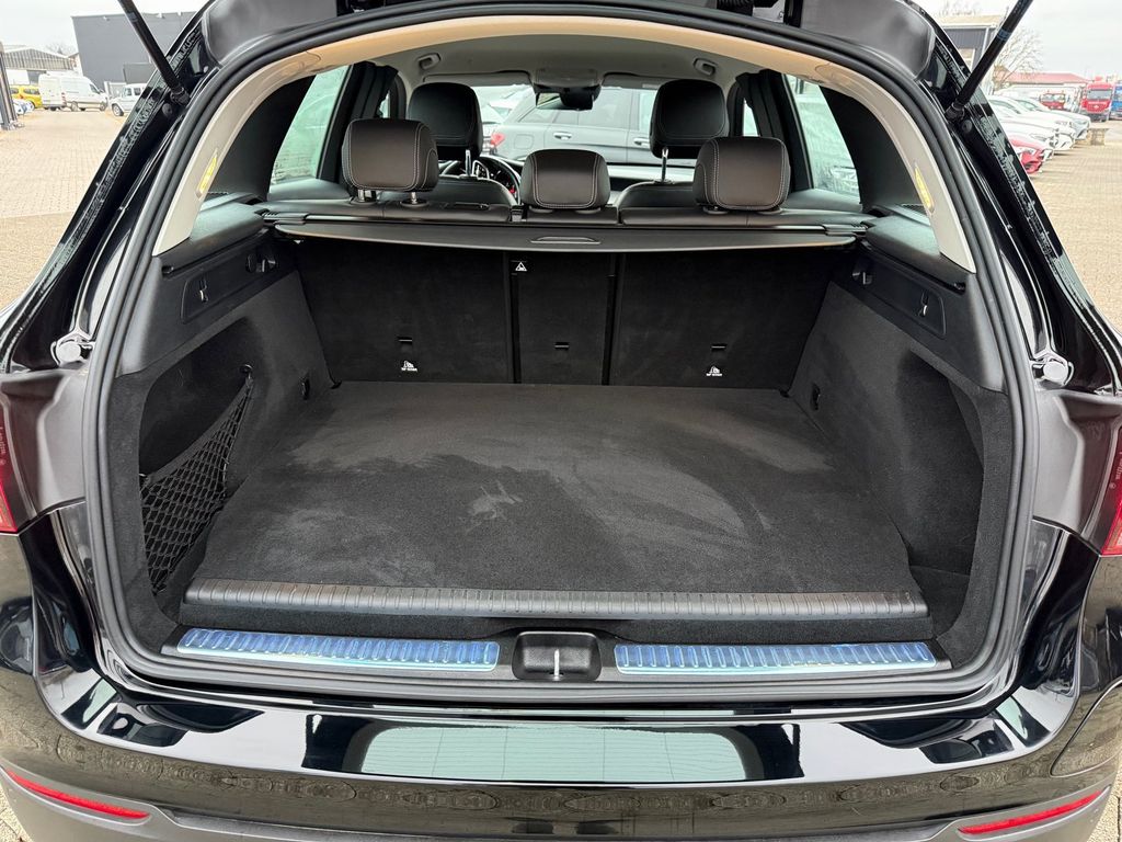 Mercedes-Benz GLC 300 2021