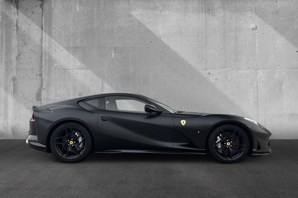 Ferrari 812 2018