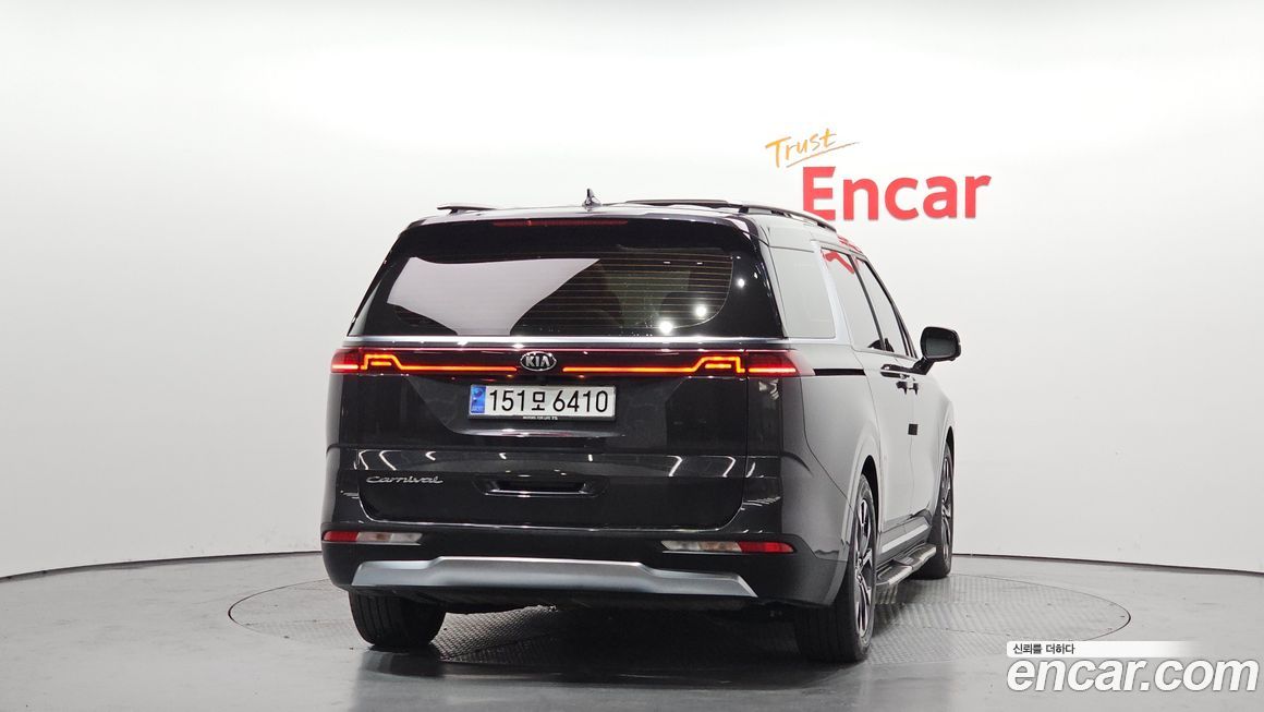 Kia Canival 2021