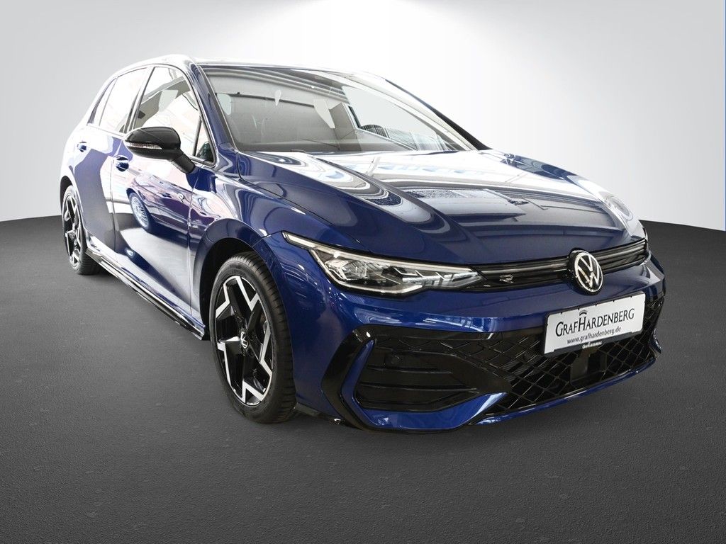 Volkswagen Golf 2025