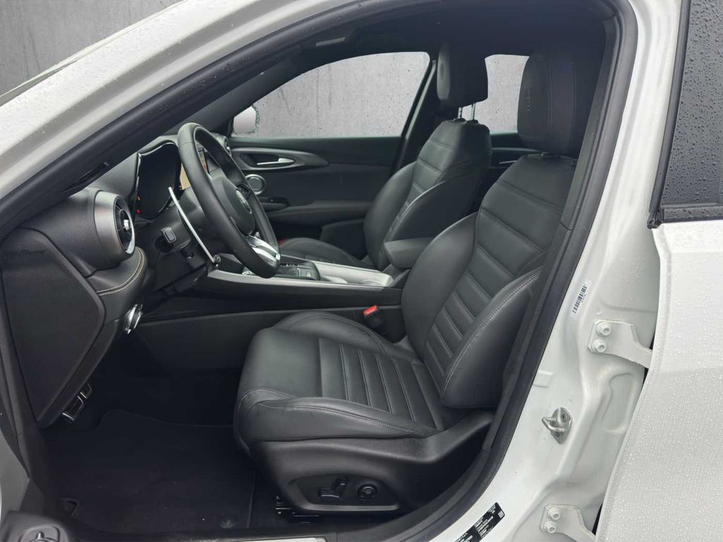 Alfa Romeo Tonale 2024