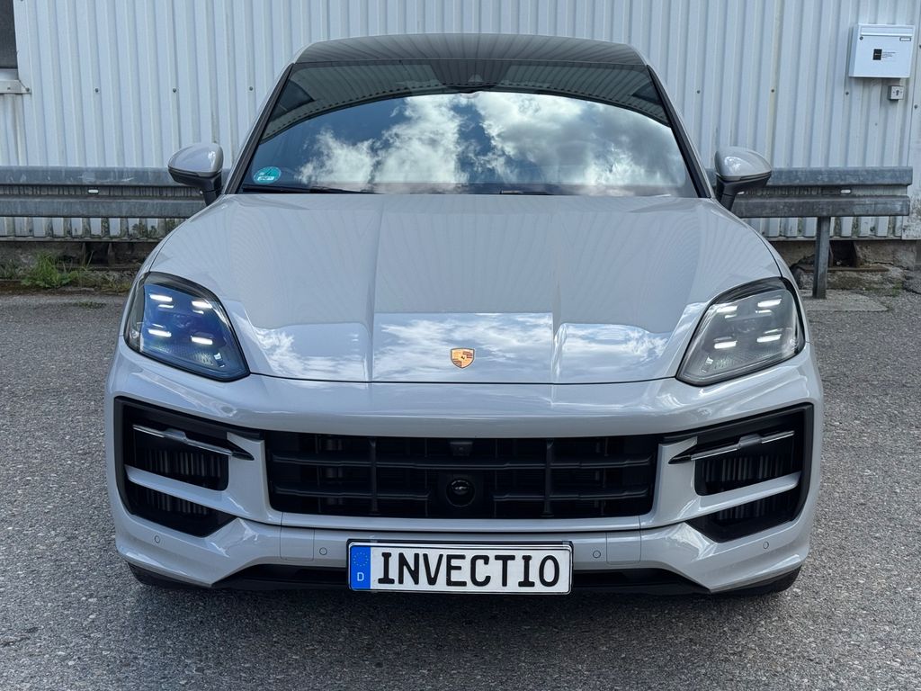 Porsche Cayenne 2025