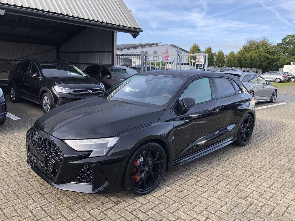 Audi RS3 2025