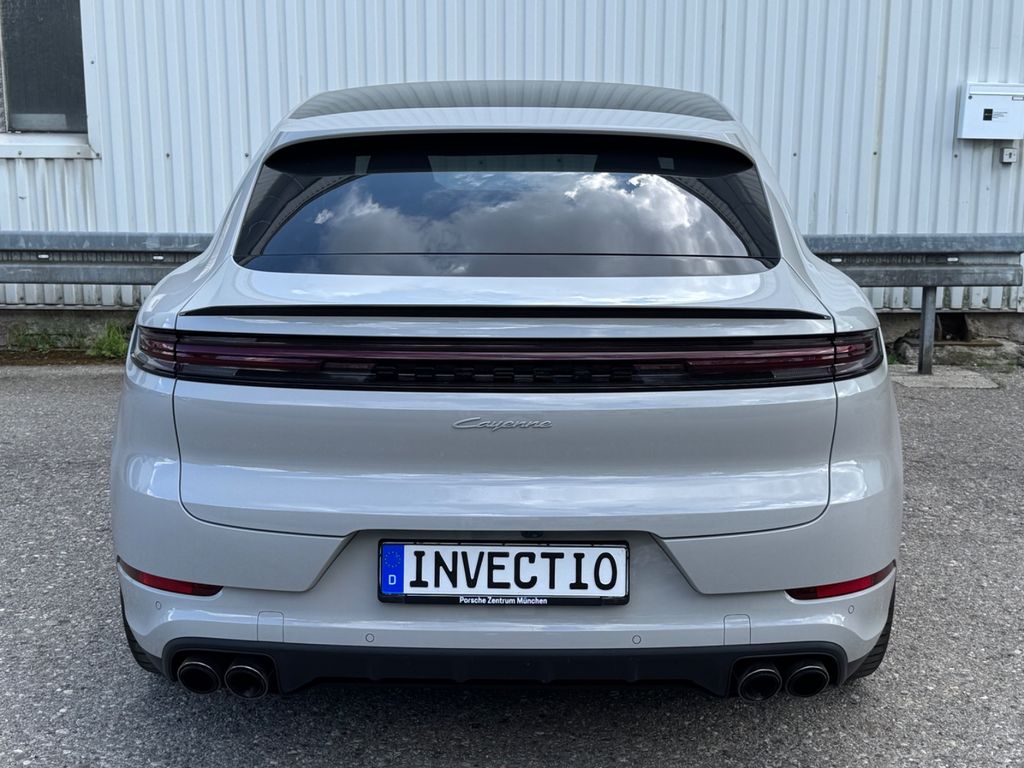 Porsche Cayenne 2025