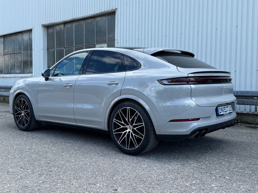 Porsche Cayenne 2025