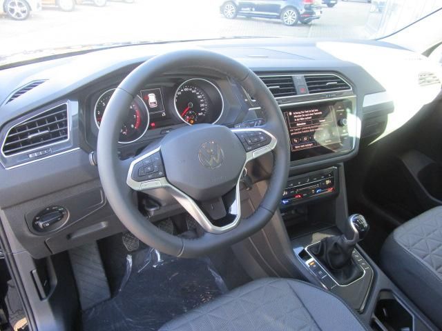 Volkswagen Tiguan 2024