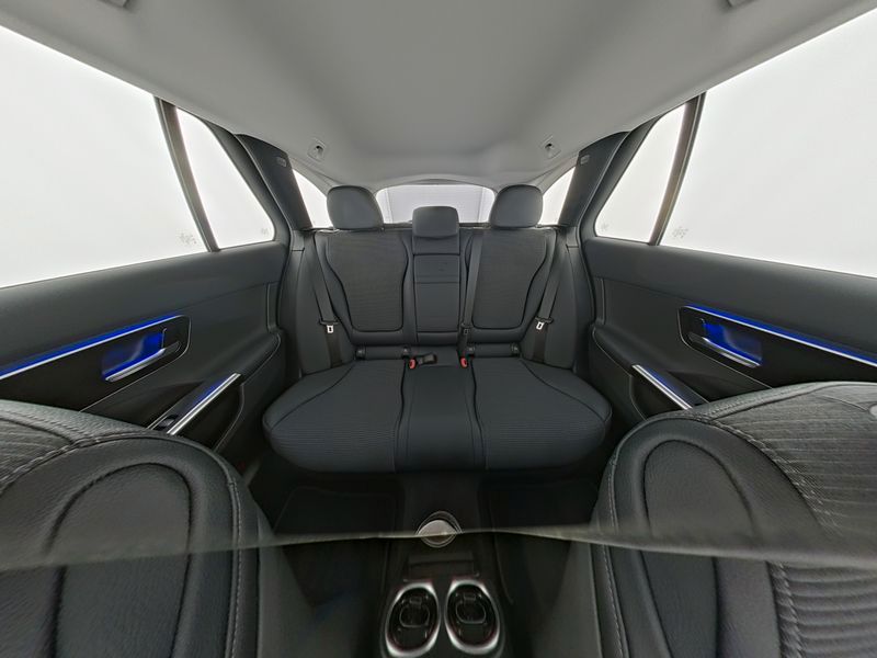 Mercedes-Benz C 200 2024