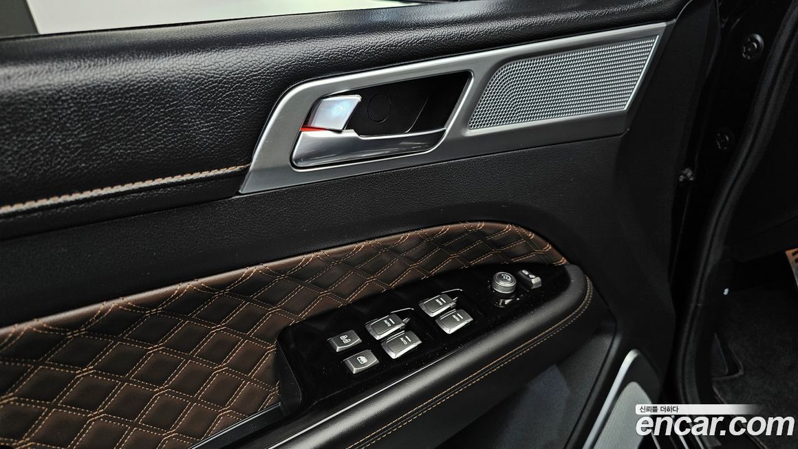 KG_Mobility_Ssangyong Rexton 2023