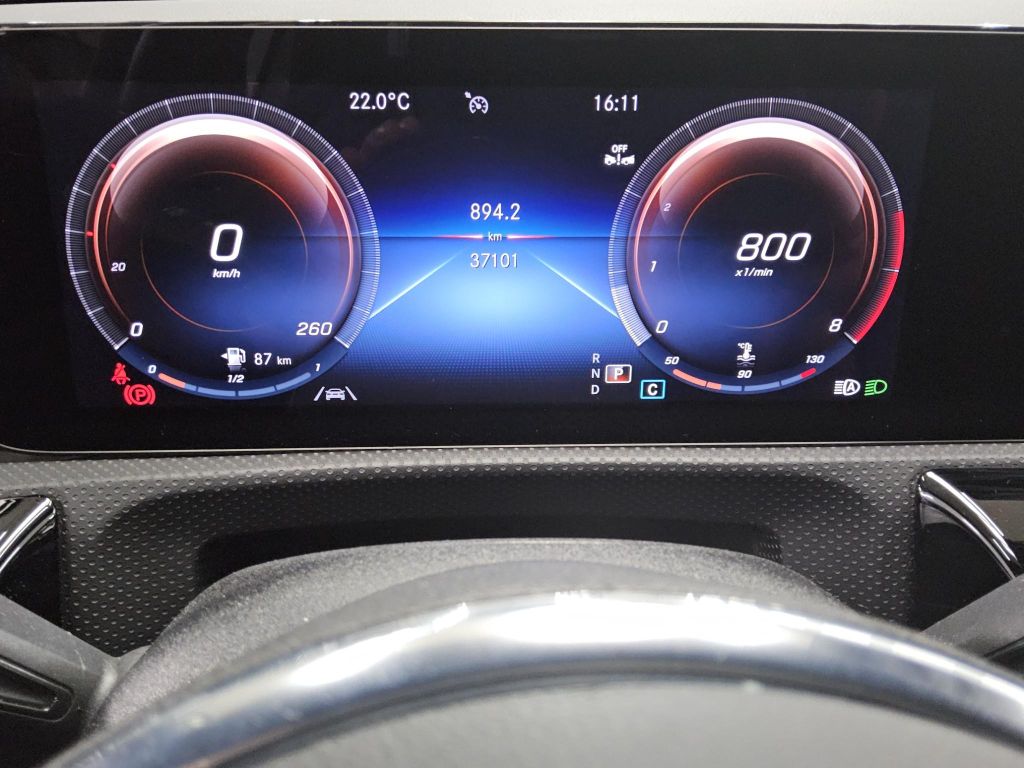 Mercedes-Benz CLA 200 2023