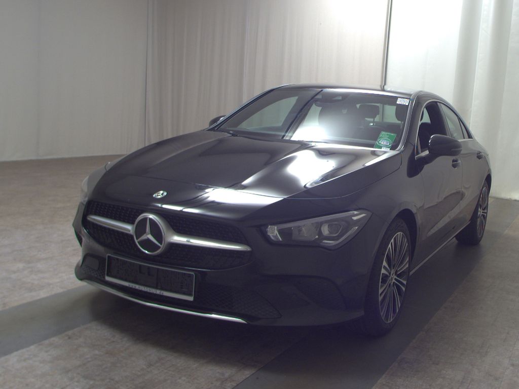 Mercedes-Benz CLA 200 2023