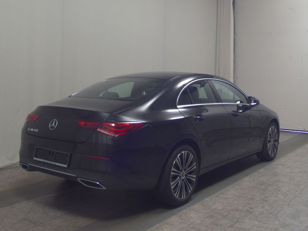 Mercedes-Benz CLA 200 2023