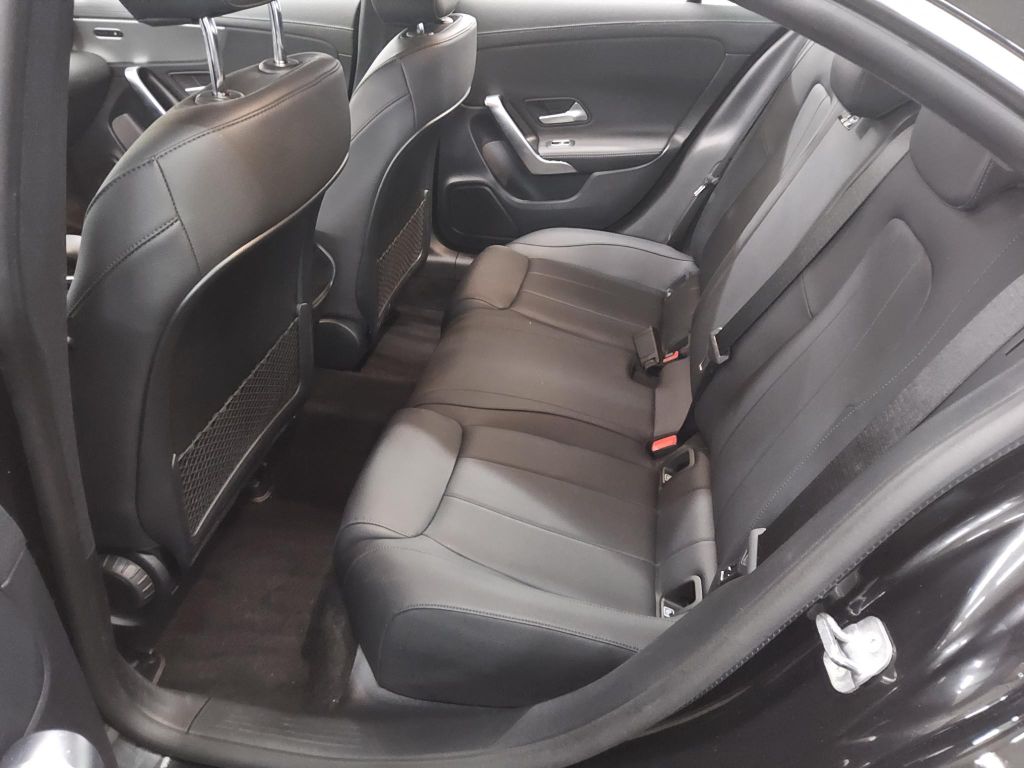 Mercedes-Benz CLA 200 2023