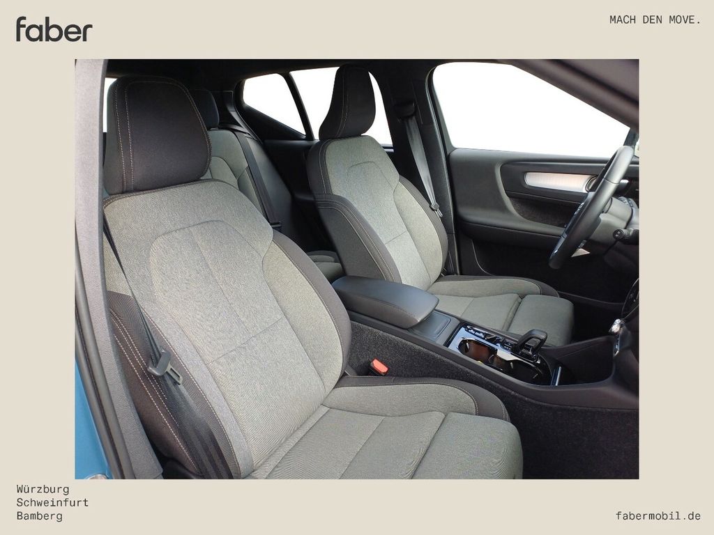 Volvo XC40 2024