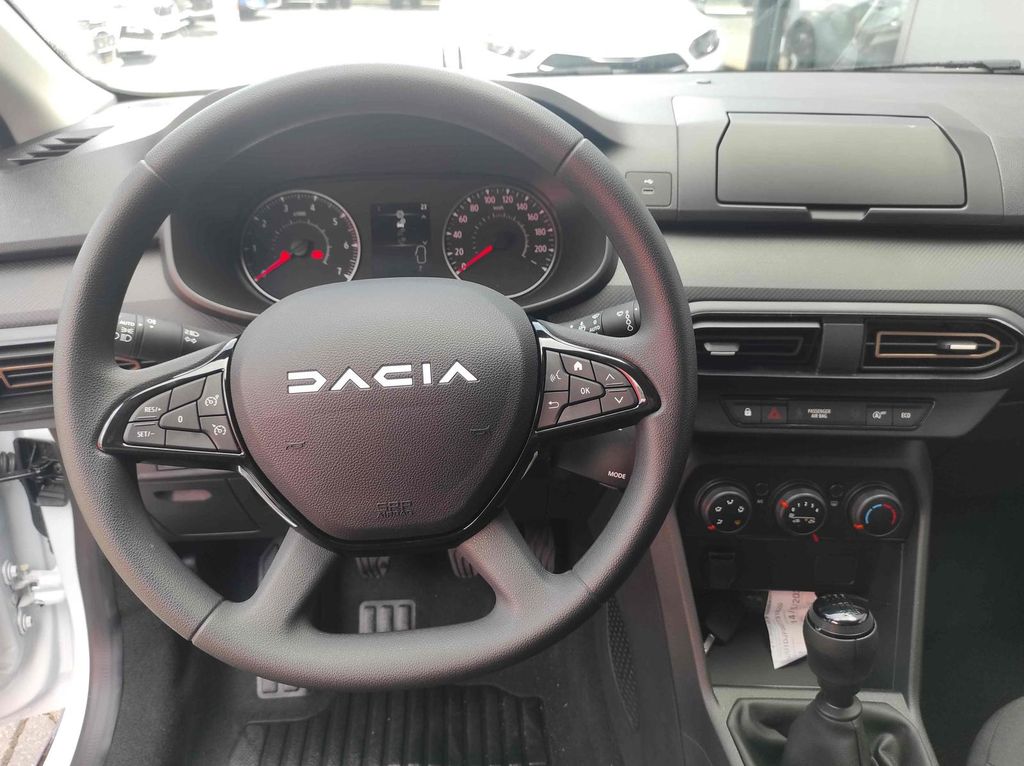 Dacia Sandero 2025