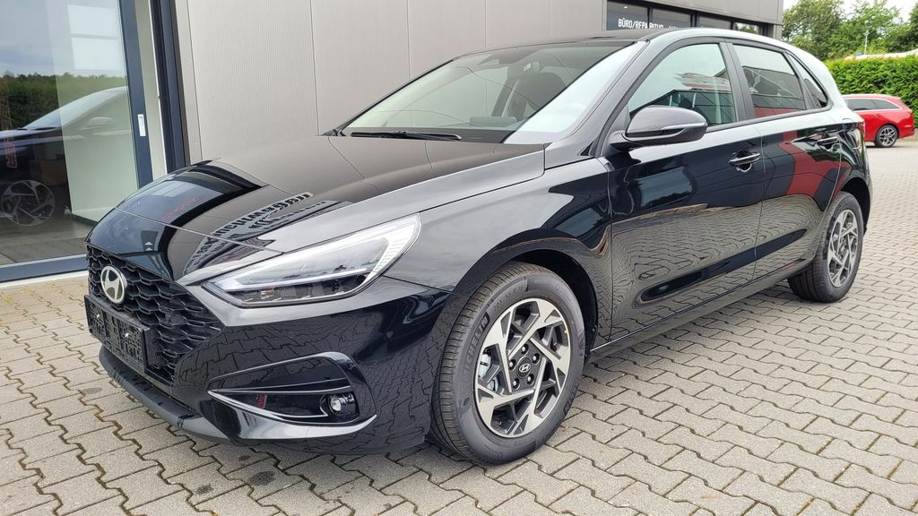 Hyundai i30 2025