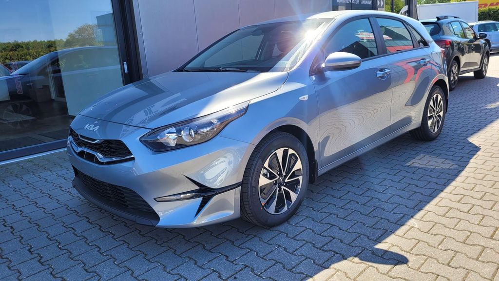 Kia cee'd / Ceed 2025