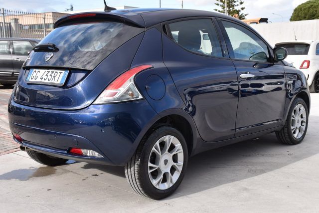 Lancia Ypsilon 2021