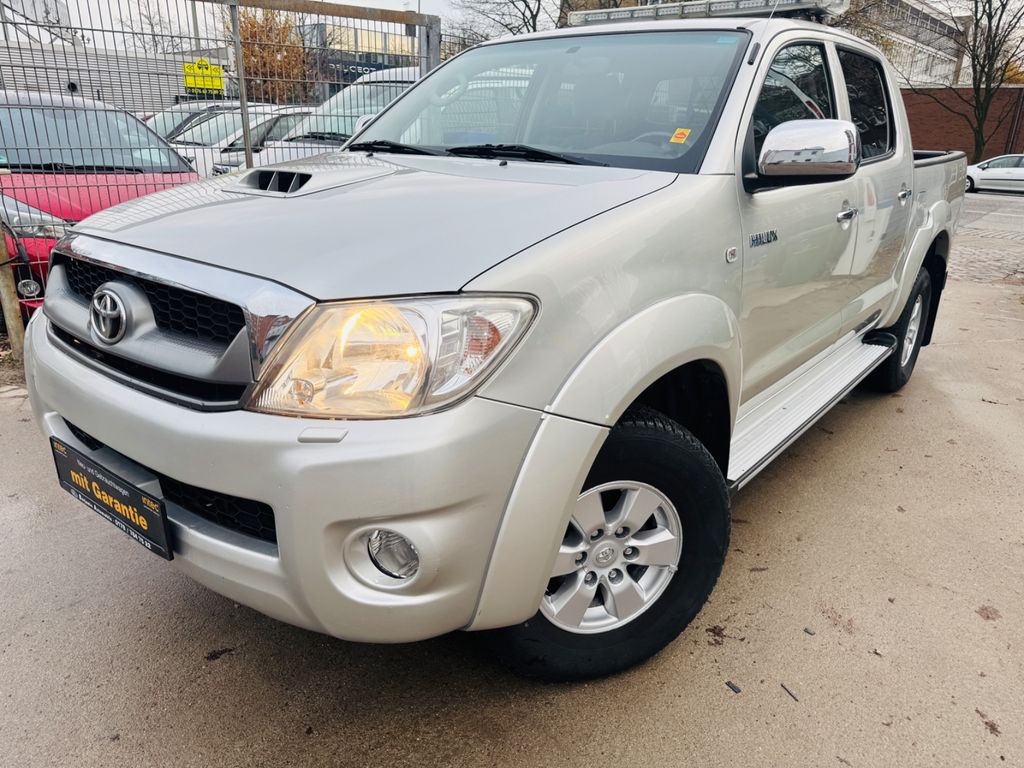 Toyota Hilux 2011