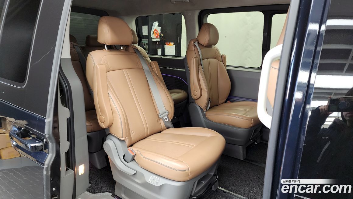 Hyundai Staria 2022