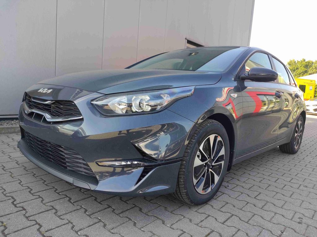 Kia cee'd / Ceed 2025