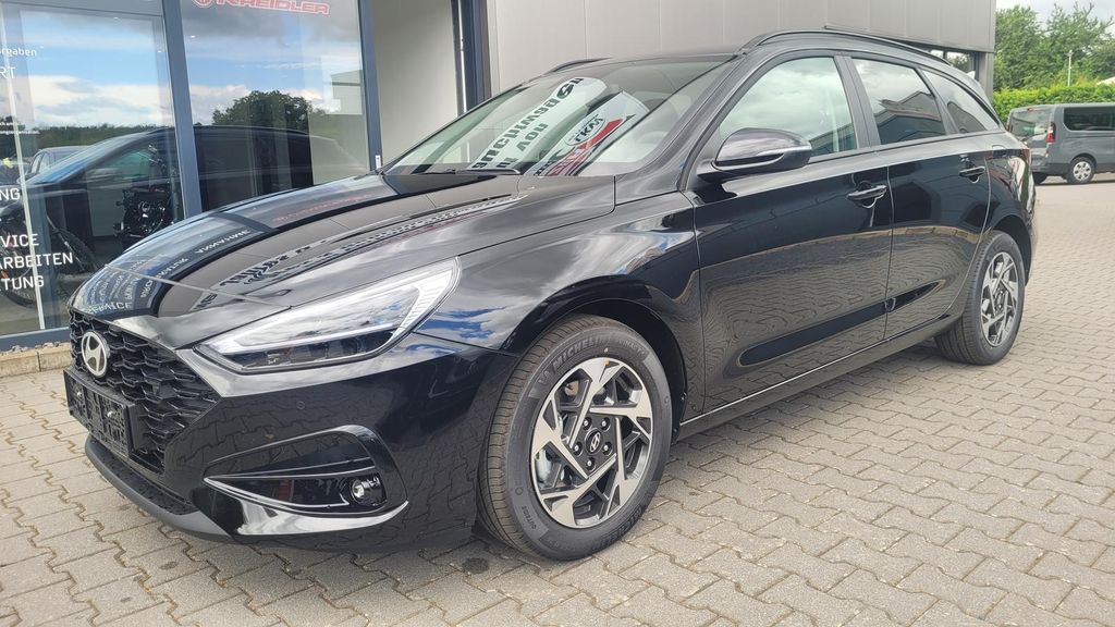 Hyundai i30 2025