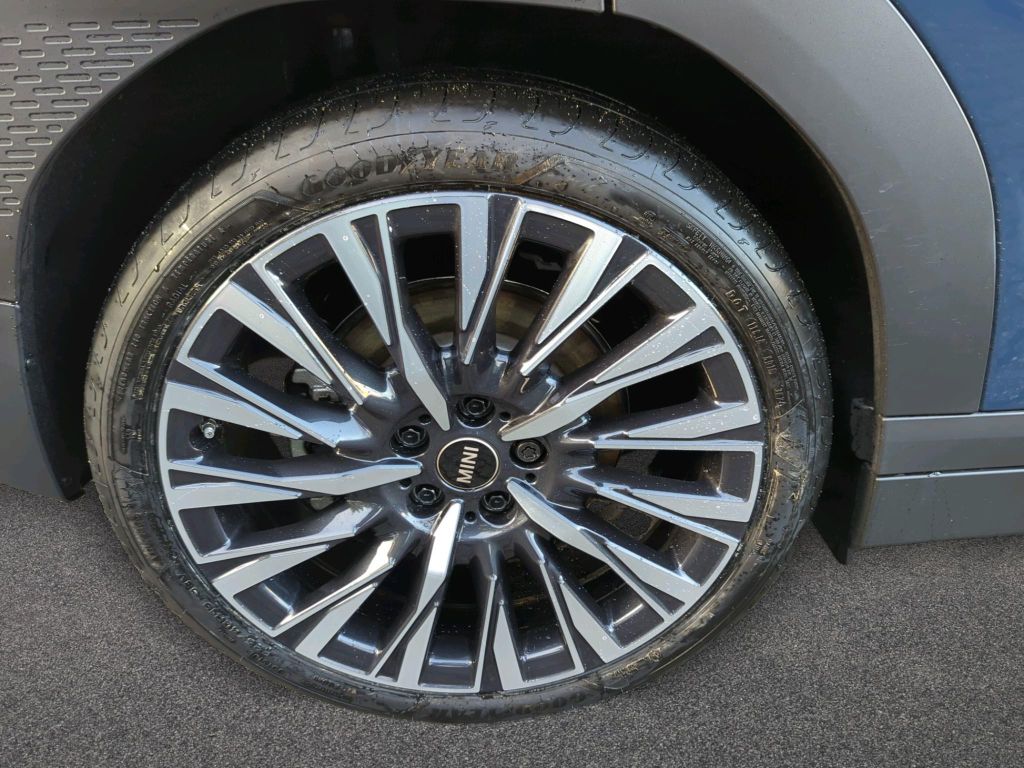 MINI John Cooper Works 2025