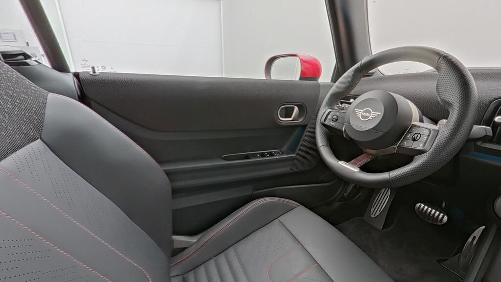 MINI John Cooper Works Cabrio 2025