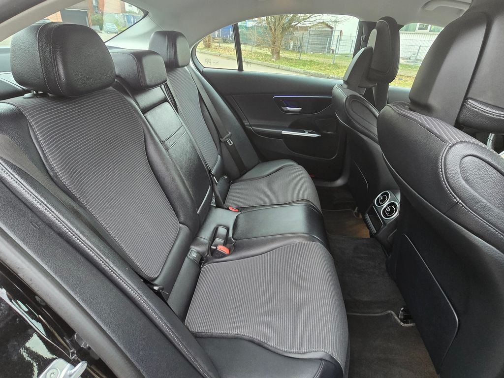 Mercedes-Benz C 220 2024