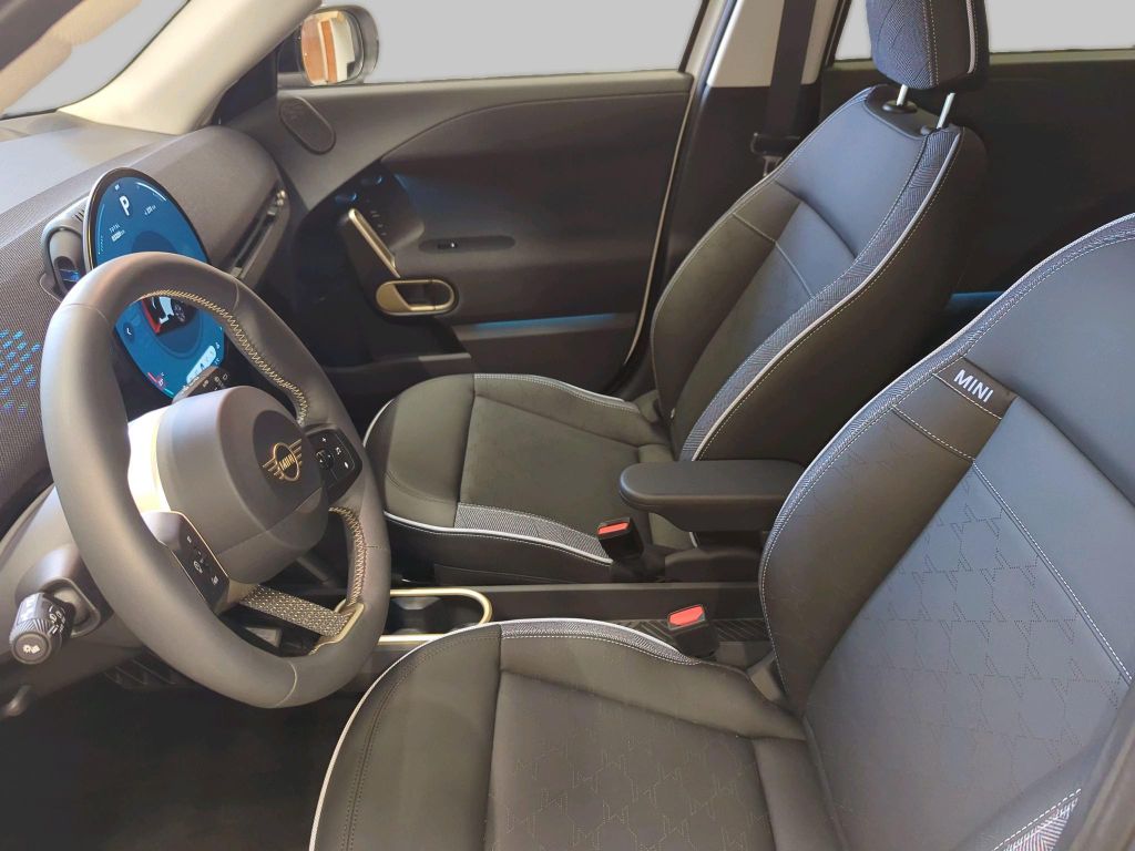 MINI John Cooper Works 2025