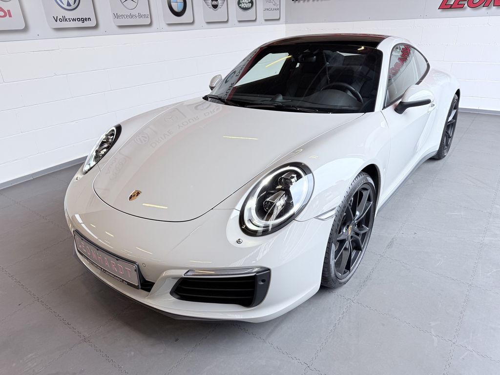 Porsche 911 2018