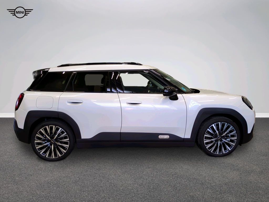 MINI John Cooper Works 2025