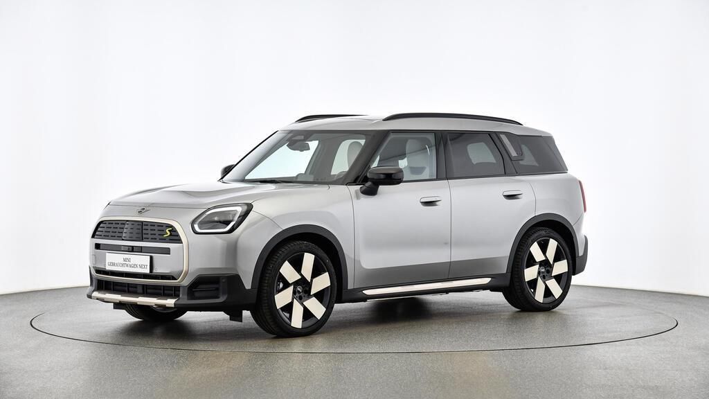 MINI Cooper SE Countryman 2025