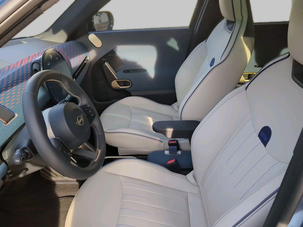 MINI John Cooper Works 2025