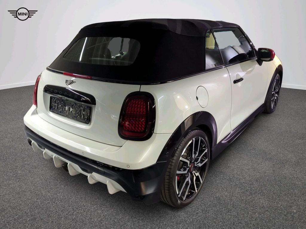 MINI John Cooper Works Cabrio 2025