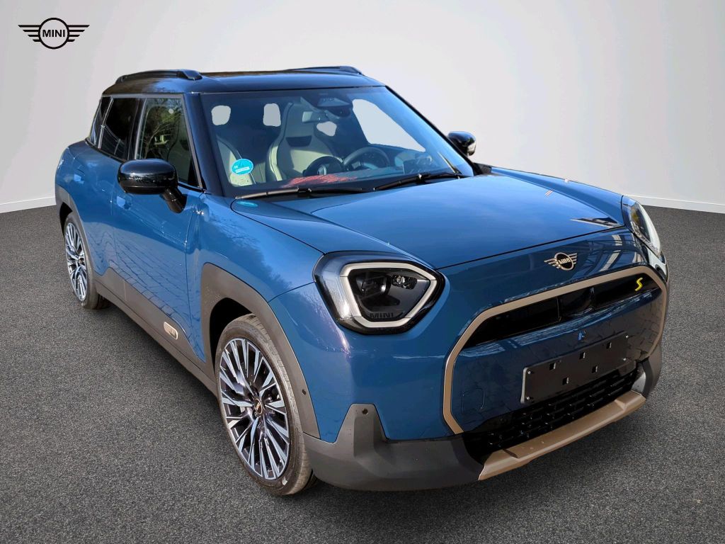 MINI John Cooper Works 2025