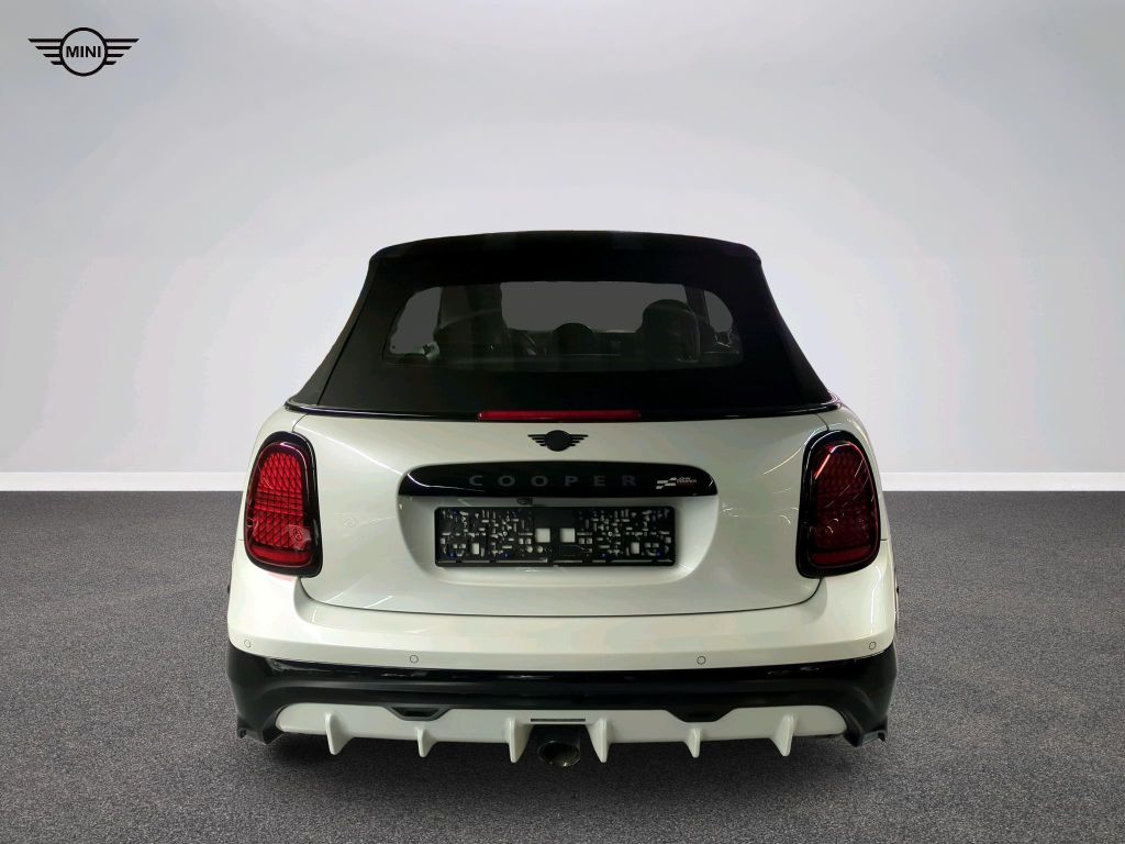 MINI John Cooper Works Cabrio 2025
