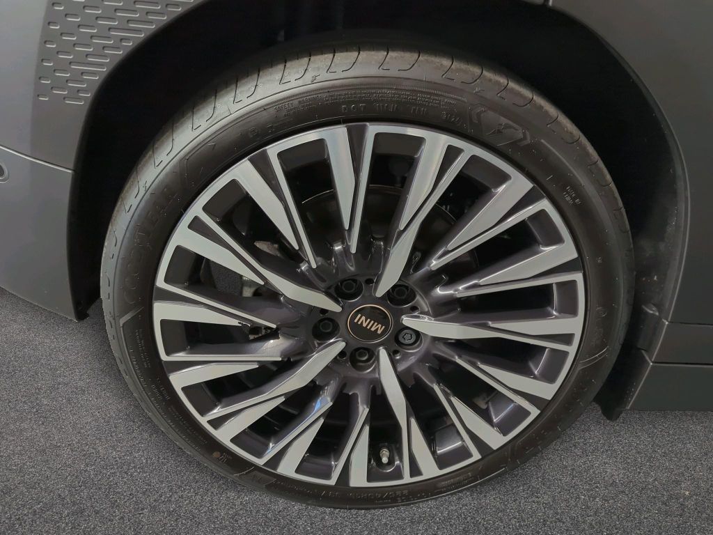 MINI John Cooper Works 2025