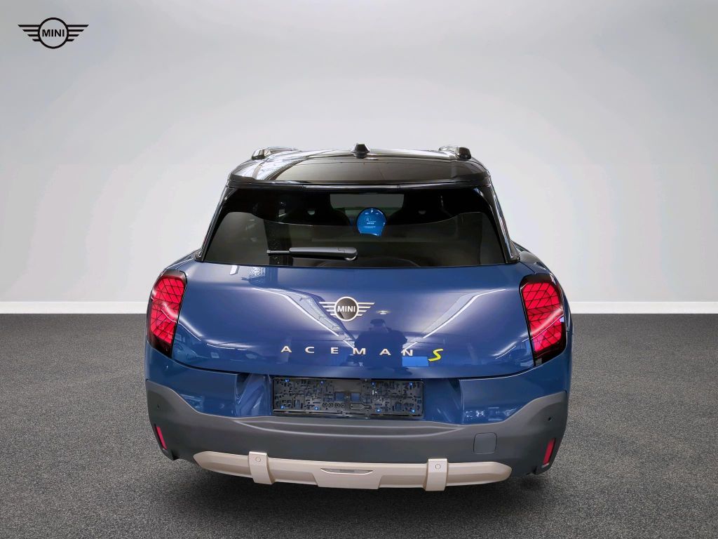 MINI John Cooper Works 2025