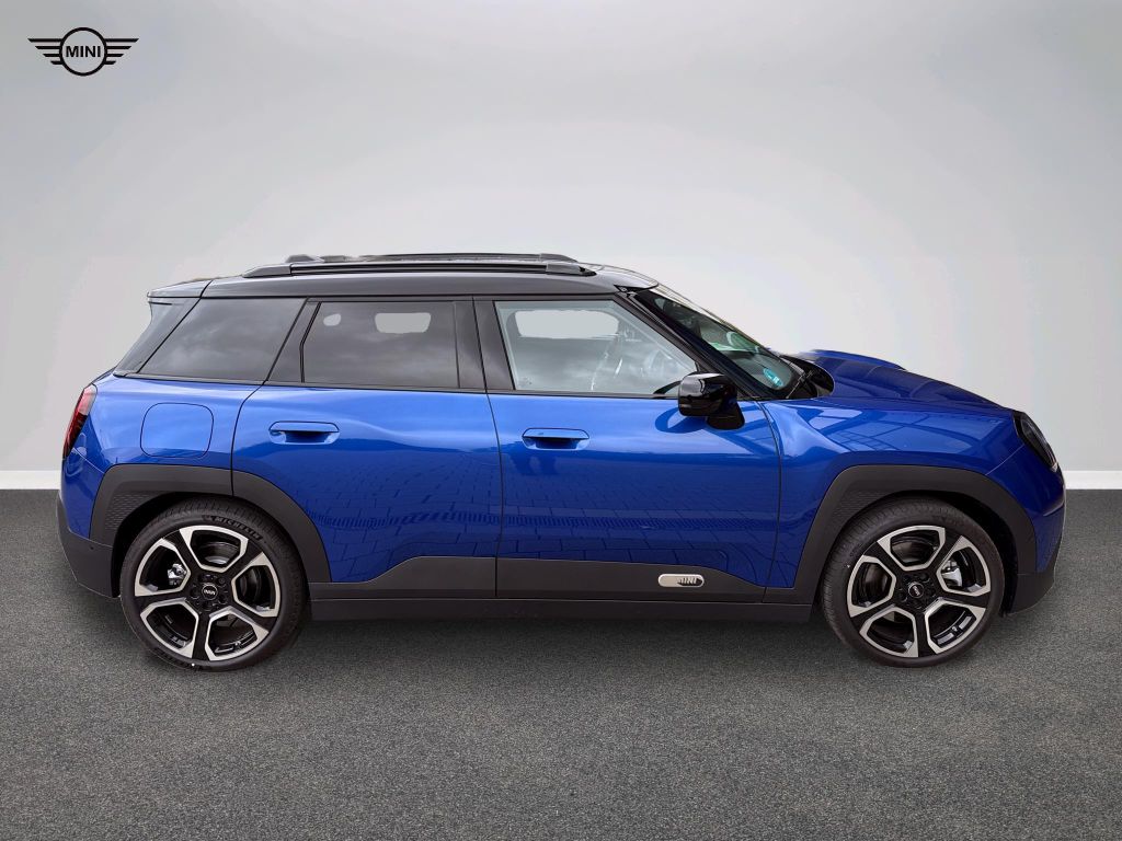 MINI John Cooper Works 2025