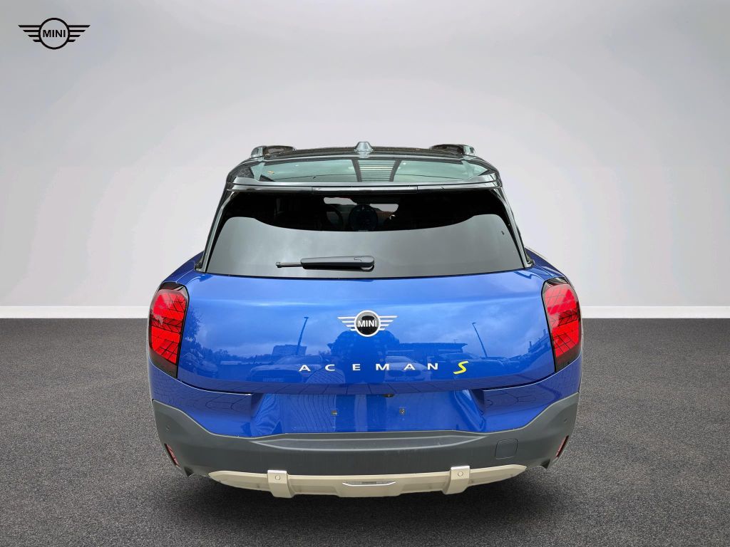 MINI John Cooper Works 2025