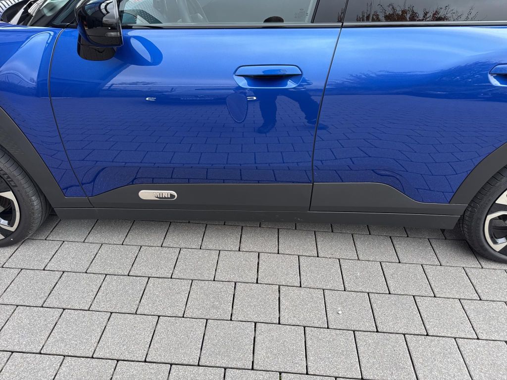 MINI John Cooper Works 2025