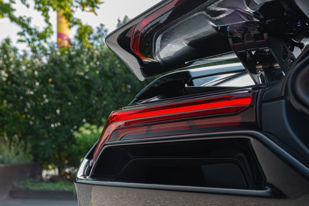 Lamborghini Revuelto 2025