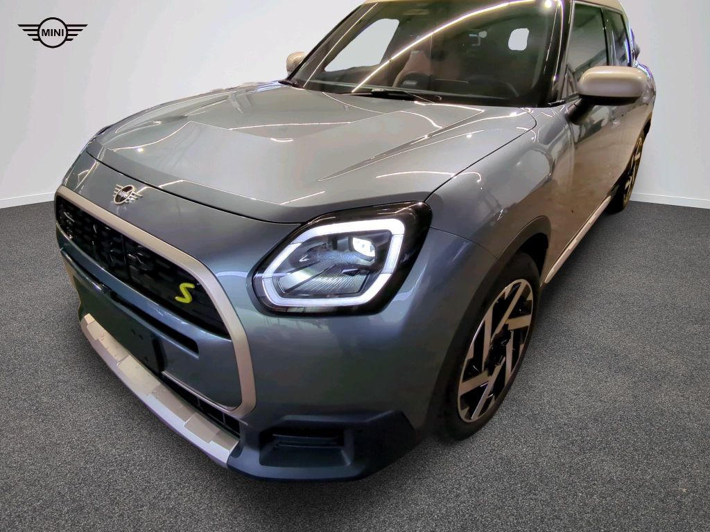 MINI Cooper SE Countryman 2025