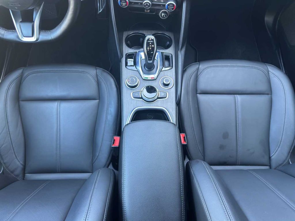 Alfa Romeo Giulia 2024
