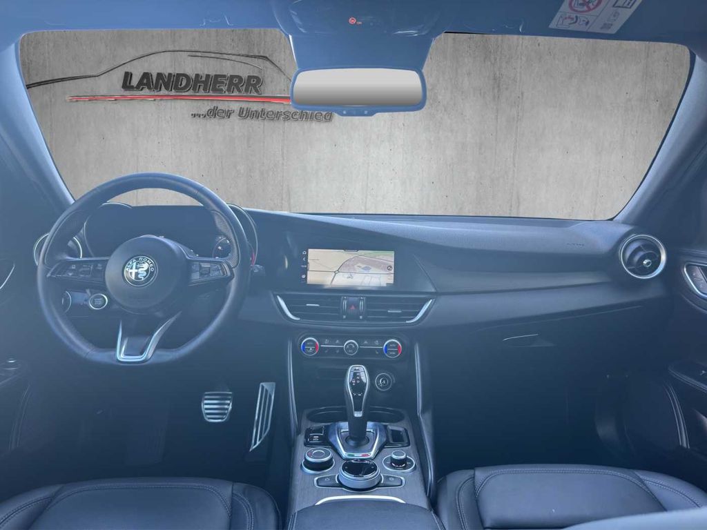 Alfa Romeo Giulia 2024