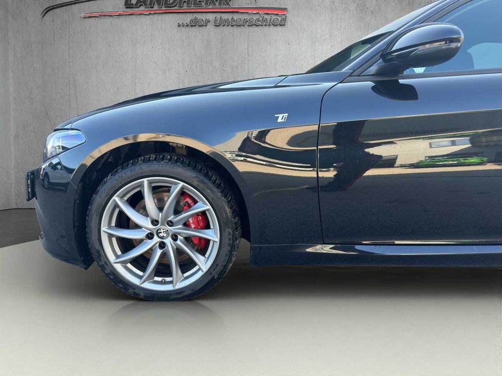 Alfa Romeo Giulia 2024